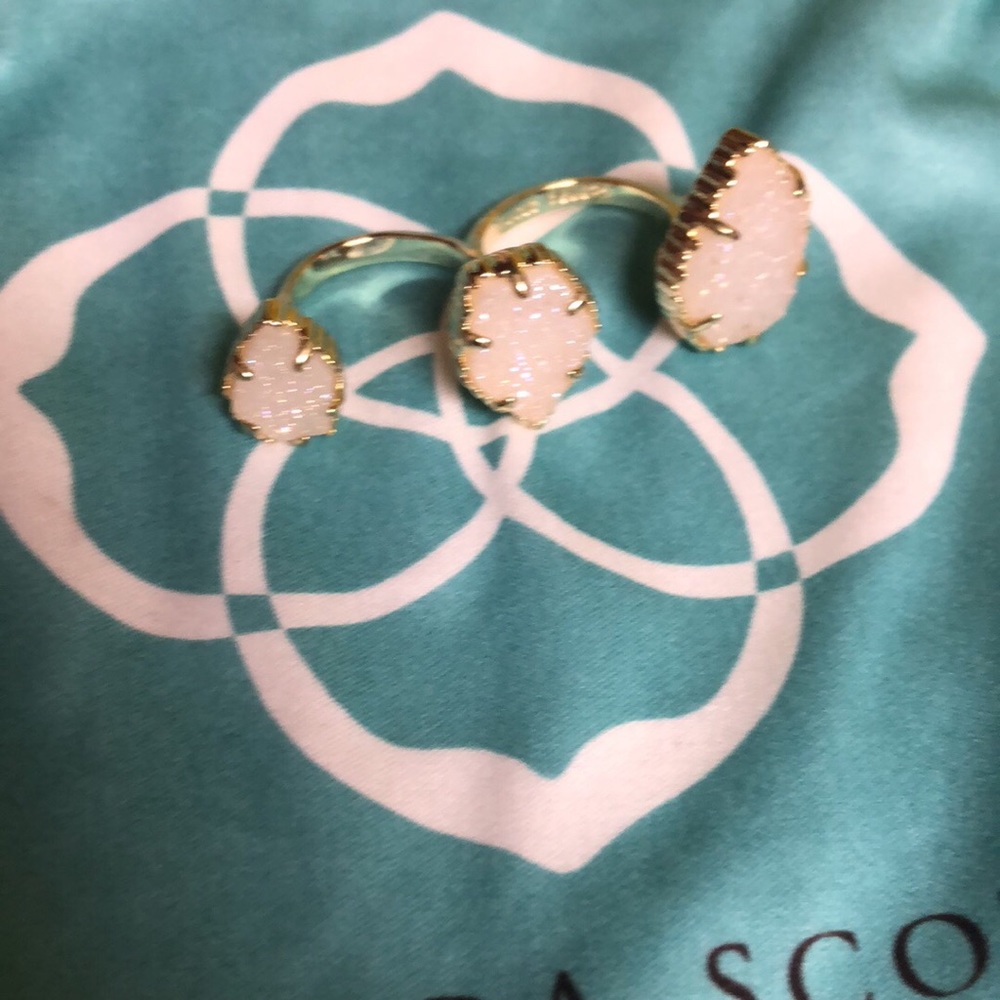 Kendra Scott ring
